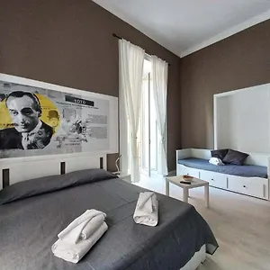 Le Stanze Di Partenope Bed & Breakfast